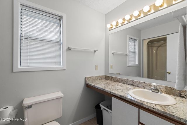 1305 Two Mile Circle E, Wilmington, NC 28405