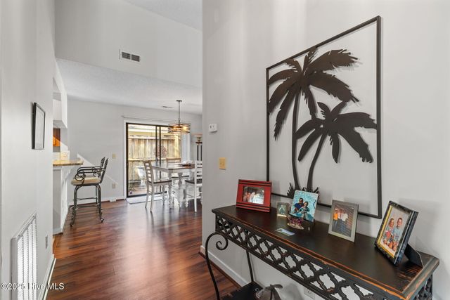 1305 Two Mile Circle E, Wilmington, NC 28405