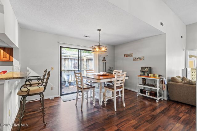 1305 Two Mile Circle E, Wilmington, NC 28405