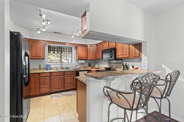 1305 Two Mile Circle E, Wilmington, NC 28405