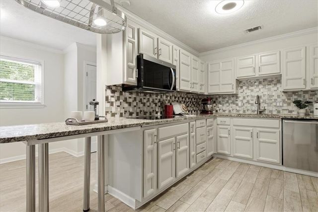 3772 Ardsley Court, Marietta, GA 30062