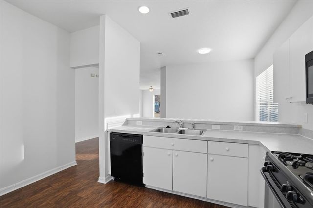 7044 MONARCH PARK DRIVE, Apollo Beach, FL 33572