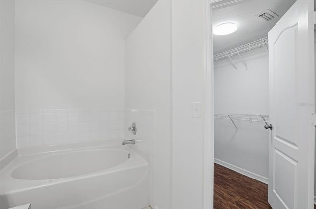 7044 MONARCH PARK DRIVE, Apollo Beach, FL 33572