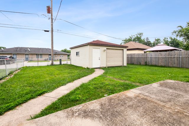 2819 Commercial Avenue, South Chicago Heights, IL 60411