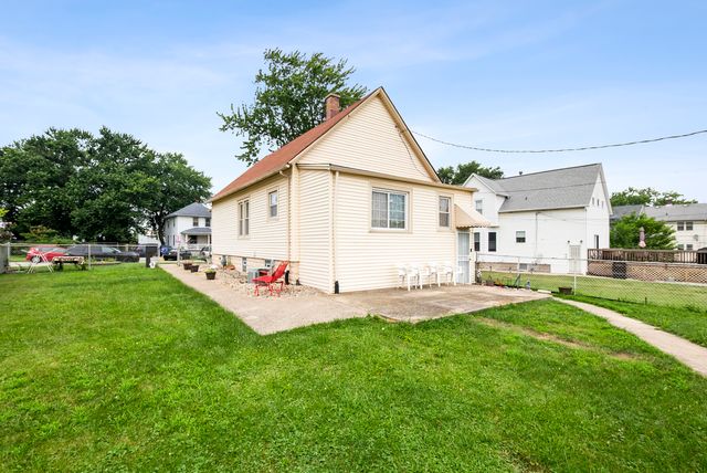 2819 Commercial Avenue, South Chicago Heights, IL 60411