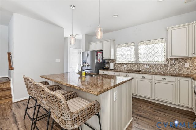 8018 Rutland Village Dr, Mechanicsville, VA 23116