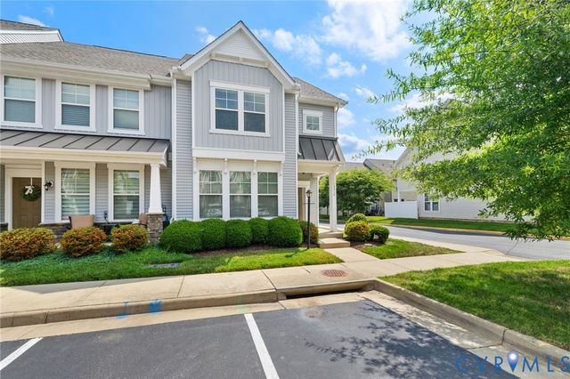 8018 Rutland Village Dr, Mechanicsville, VA 23116