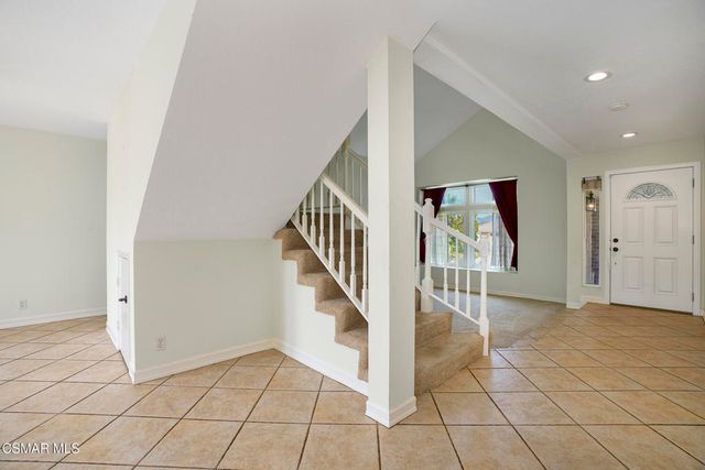 6626 Oak Forest Drive, Oak Park, CA 91377