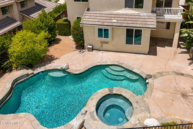 6626 Oak Forest Drive, Oak Park, CA 91377