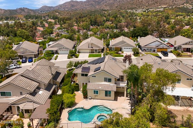 6626 Oak Forest Drive, Oak Park, CA 91377