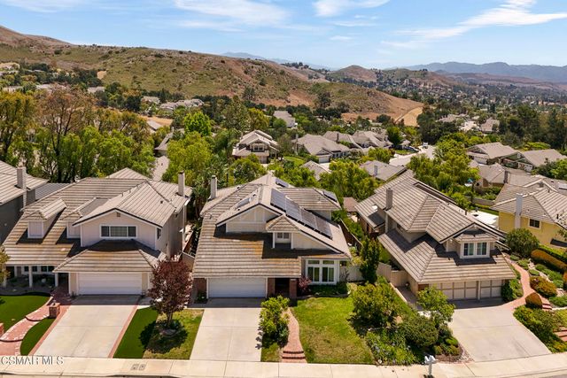 6626 Oak Forest Drive, Oak Park, CA 91377