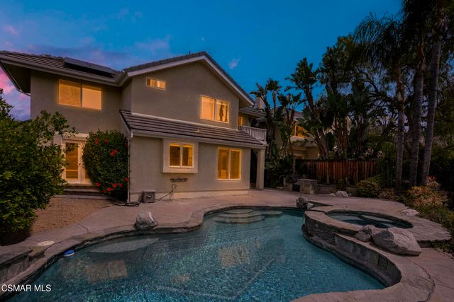 6626 Oak Forest Drive, Oak Park, CA 91377