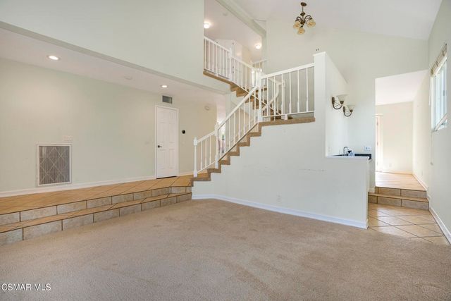 6626 Oak Forest Drive, Oak Park, CA 91377
