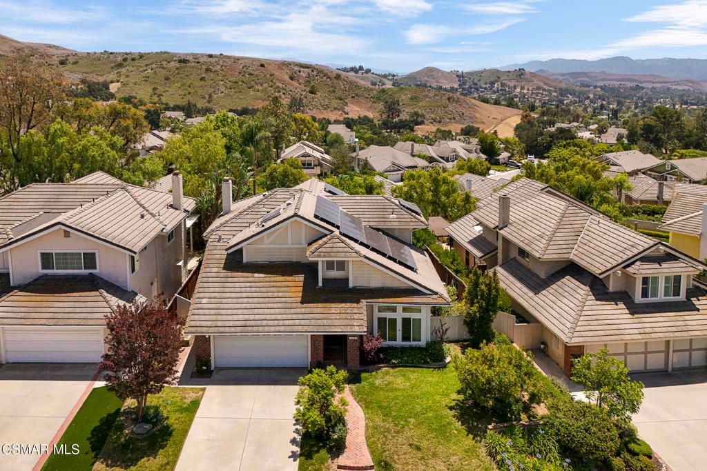 6626 Oak Forest Drive, Oak Park, CA 91377