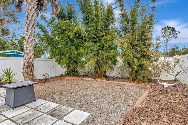 851 53RD TERRACE N, St Petersburg, FL 33703