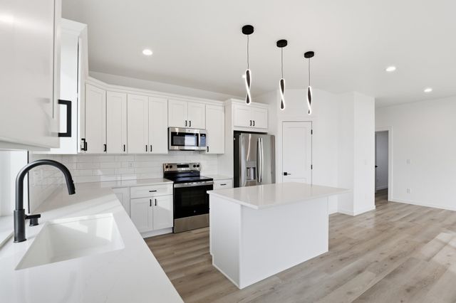 1120 S Sun devil Ct, Spokane, WA 99224