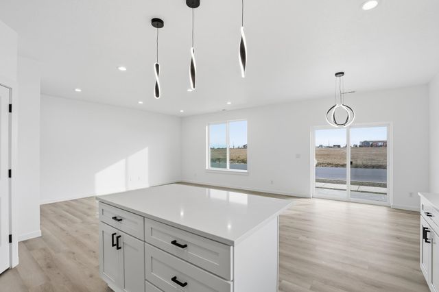 1120 S Sun devil Ct, Spokane, WA 99224