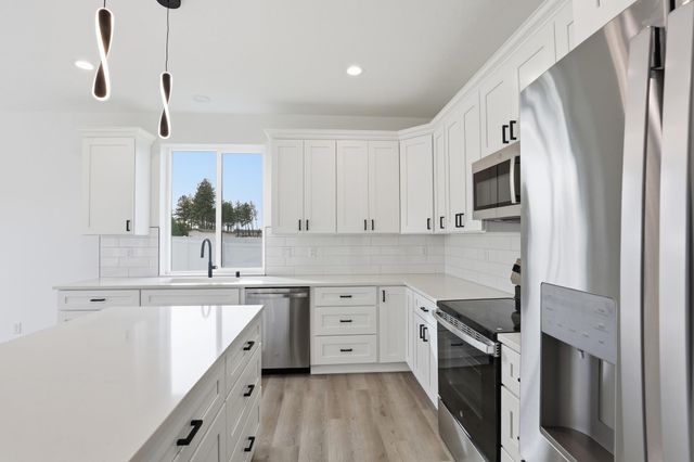 1120 S Sun devil Ct, Spokane, WA 99224