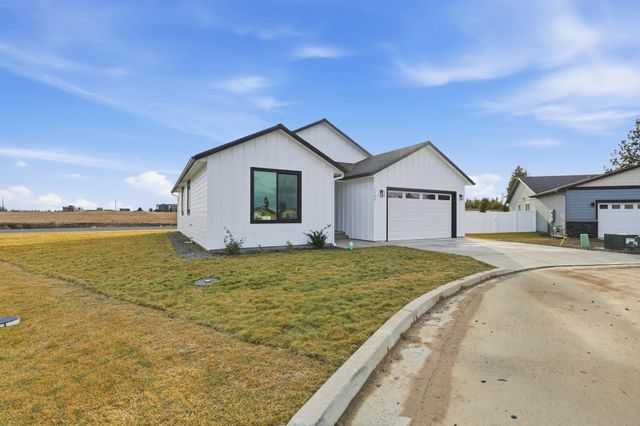 1120 S Sun devil Ct, Spokane, WA 99224