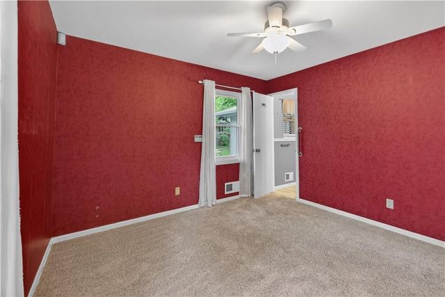 1965 W 73rd Street, Prairie Village, KS 66208
