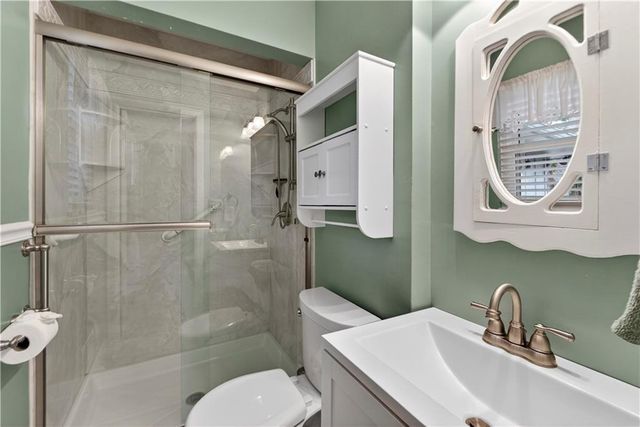 1965 W 73rd Street, Prairie Village, KS 66208
