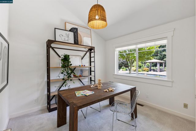 114 Muir Lane, Alamo, CA 94507