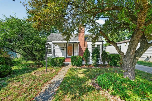 28805 Melvin Street, Roseville, MI 48066