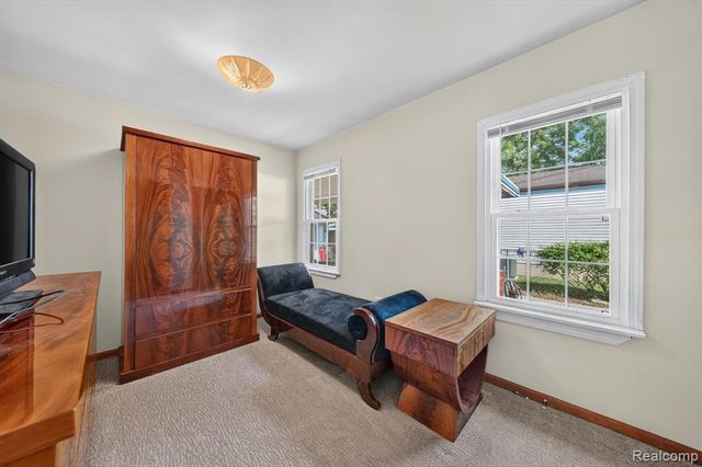 28805 Melvin Street, Roseville, MI 48066