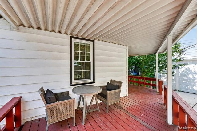 28805 Melvin Street, Roseville, MI 48066