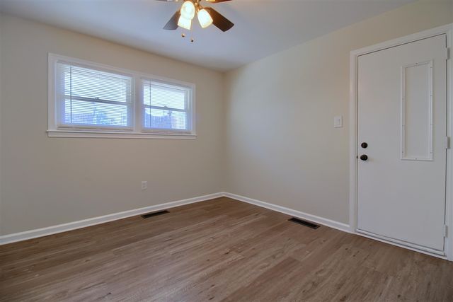 18266 Hamann Street, Riverview, MI 48193