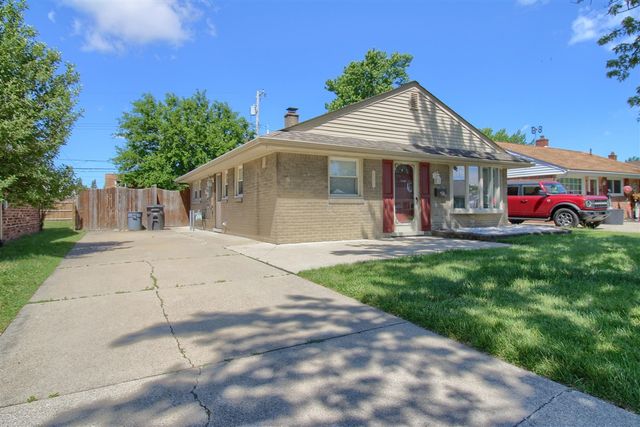 18266 Hamann Street, Riverview, MI 48193