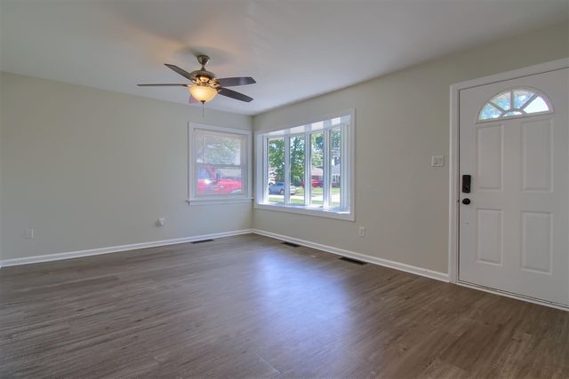18266 Hamann Street, Riverview, MI 48193