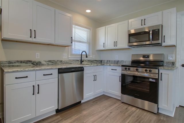 18266 Hamann Street, Riverview, MI 48193