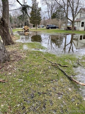 3735 Lockport Olcott Road, Newfane, NY 14108