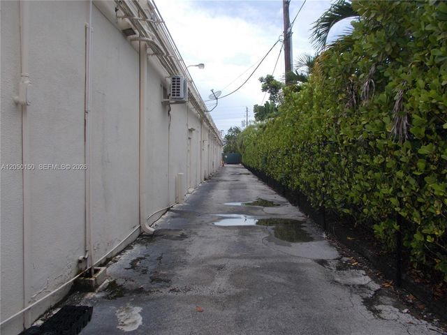 8237 SW 124th Street, Pinecrest, FL 33156
