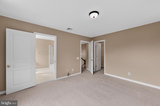 1825 DARLINGTON LN, Chester Springs, PA 19425