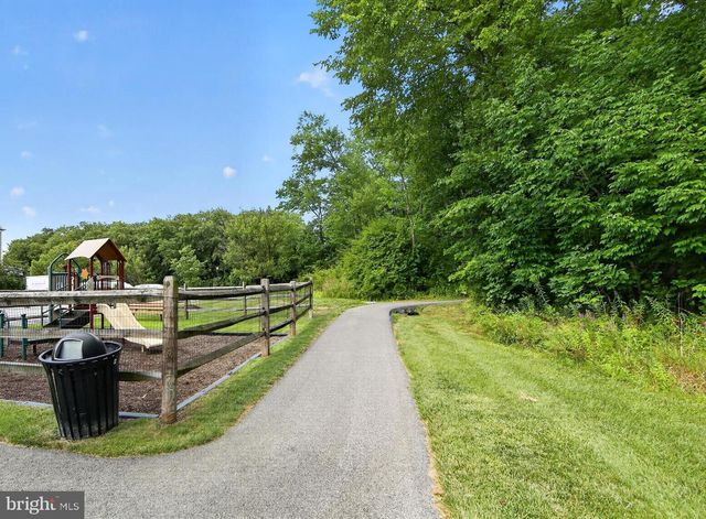 1825 DARLINGTON LN, Chester Springs, PA 19425