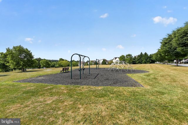 1825 DARLINGTON LN, Chester Springs, PA 19425