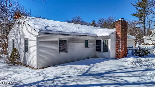 23 Christina Court, Saratoga Springs, NY 12866