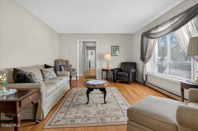 23 Christina Court, Saratoga Springs, NY 12866