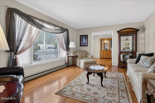 23 Christina Court, Saratoga Springs, NY 12866