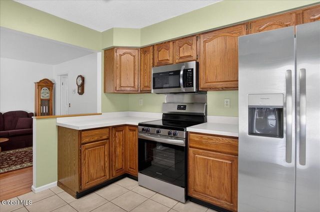 23 Christina Court, Saratoga Springs, NY 12866