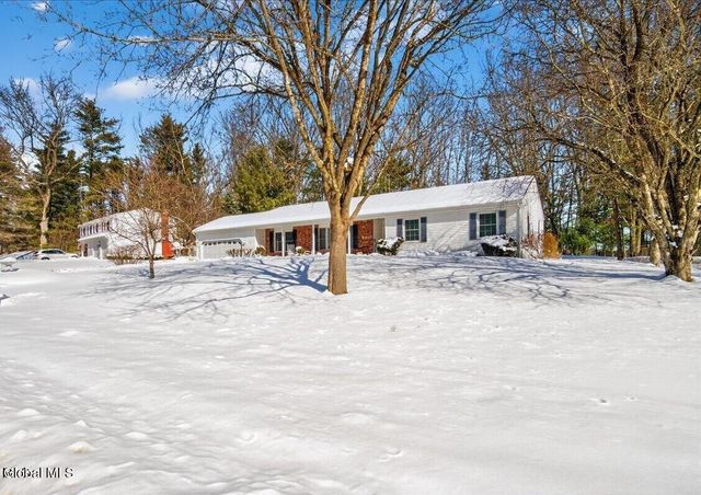 23 Christina Court, Saratoga Springs, NY 12866