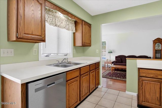 23 Christina Court, Saratoga Springs, NY 12866