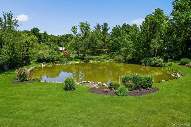 10 Jones Road, Warwick, NY 10990