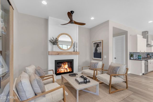 362 E VETERANS Way, Queen Creek, AZ 85140
