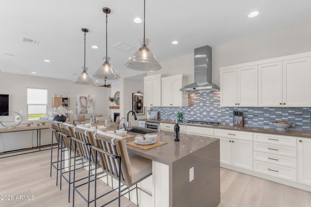 362 E VETERANS Way, Queen Creek, AZ 85140