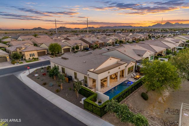 362 E VETERANS Way, Queen Creek, AZ 85140