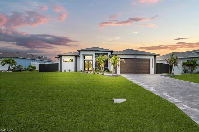 2218 SW 15th AVE, Cape Coral, FL 33991