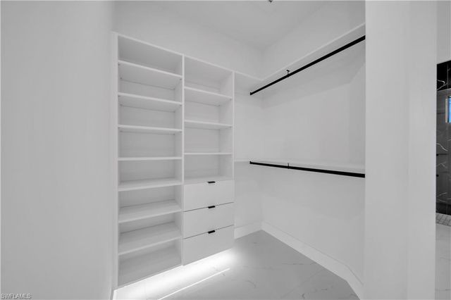 2218 SW 15th AVE, Cape Coral, FL 33991